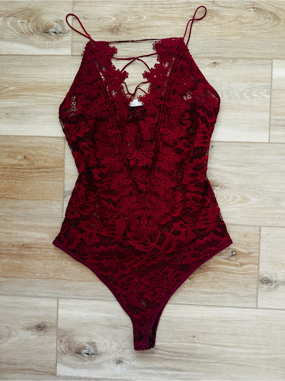 Olive Tree Lace Strappy Bodysuit M